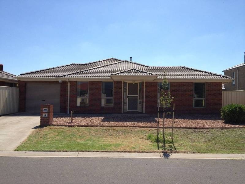 2/118 Harmony Drive, Tarneit VIC 3029