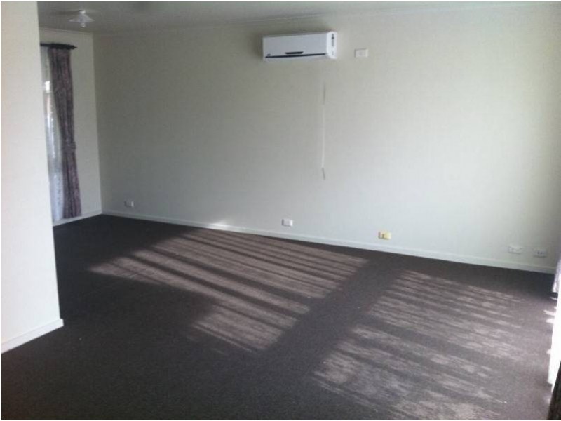 23 Wilmot Drive, Delahey VIC 3037