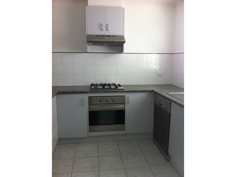 1/57 Jade Way, Hillside VIC 3037