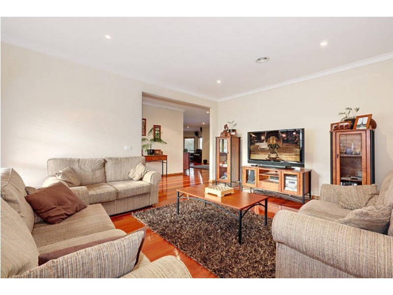 4  Bramshaw Crescent, Hillside VIC 3037