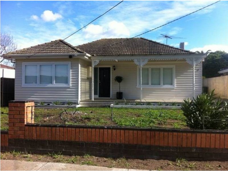 55 Ivanhoe Avenue, St Albans VIC 3021