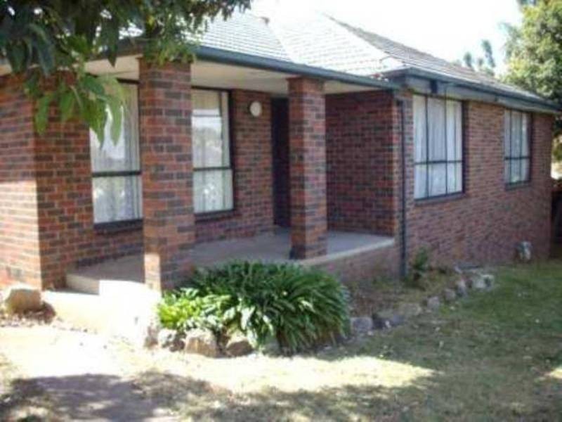 36 Barries Road, Melton VIC 3337