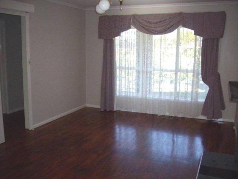 36 Barries Road, Melton VIC 3337