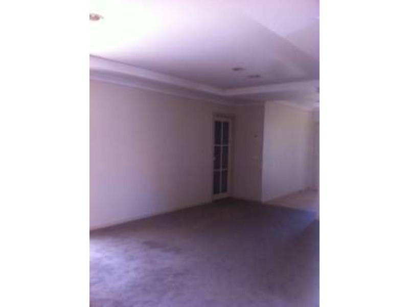 2/36 Hannah Avenue, Hillside VIC 3037