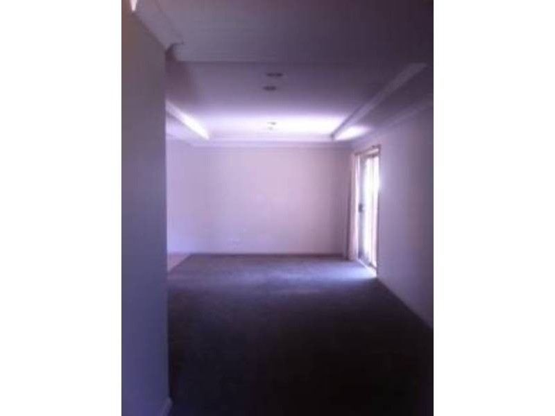 2/36 Hannah Avenue, Hillside VIC 3037