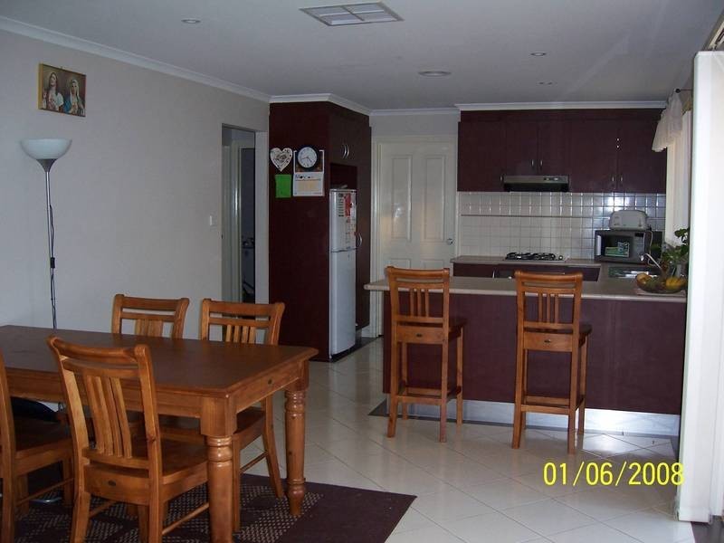 1/111-113 Pecks Road, Sydenham VIC 3037