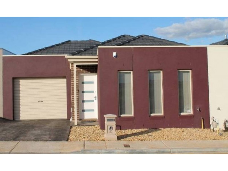 20/40 McCubbin Way, Caroline Springs VIC 3023