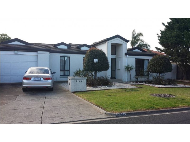 2/183  Copernicus Way, Keilor Downs VIC 3038