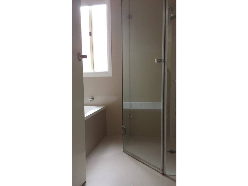 2/52 Daley Street, Glenroy VIC 3046