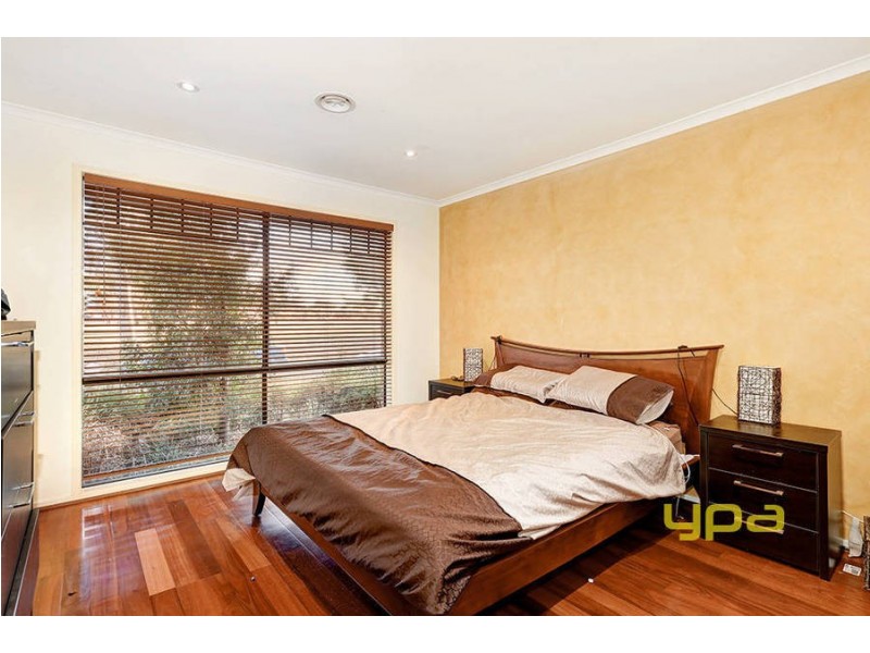 6 Orchid Square, Sydenham VIC 3037