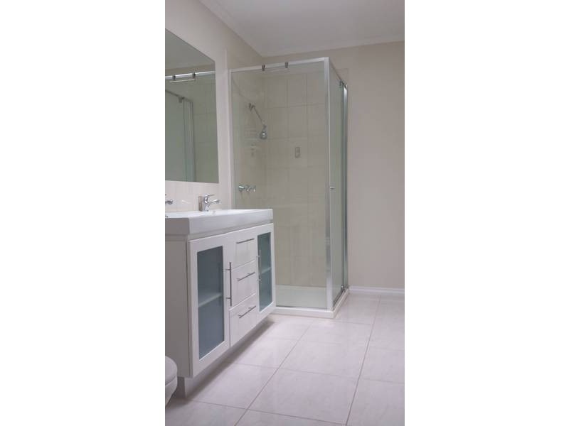 1/79 Allenby Road, Hillside VIC 3037