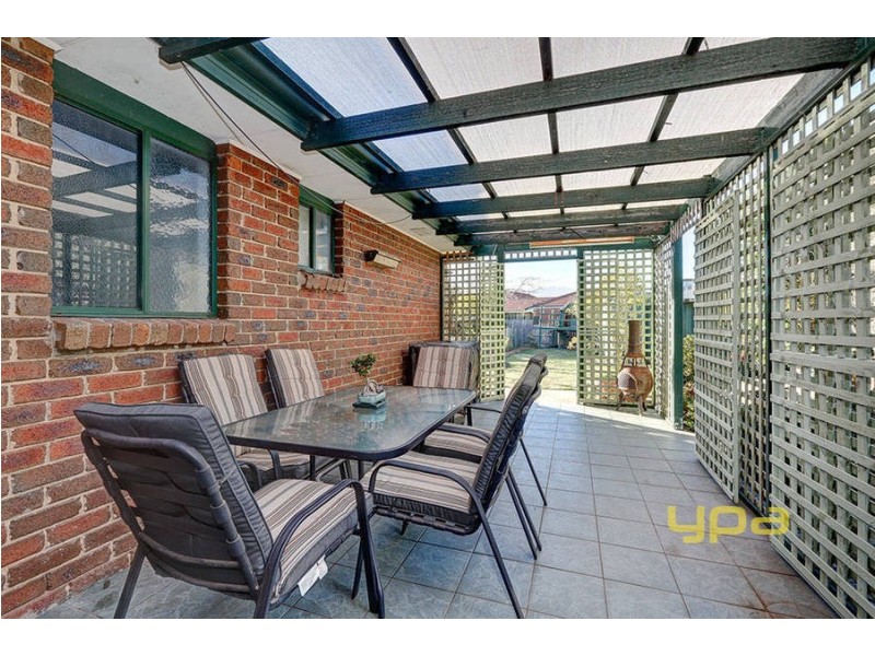 55  Manchester Drive, Sydenham VIC 3037