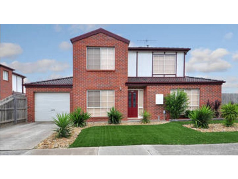 4/2  Serrata Court, Hillside VIC 3037