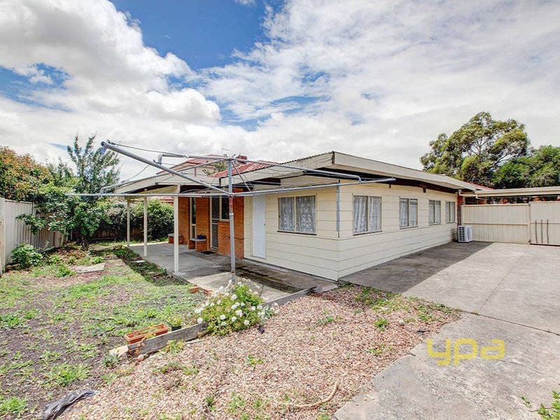 3 Lionheart Avenue, Taylors Lakes VIC 3038