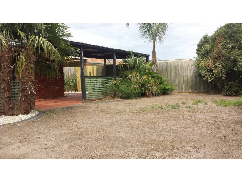 3 Doran Walk, Delahey VIC 3037