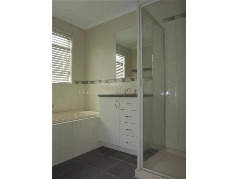 49 Black Knight Way, Kurunjang VIC 3337