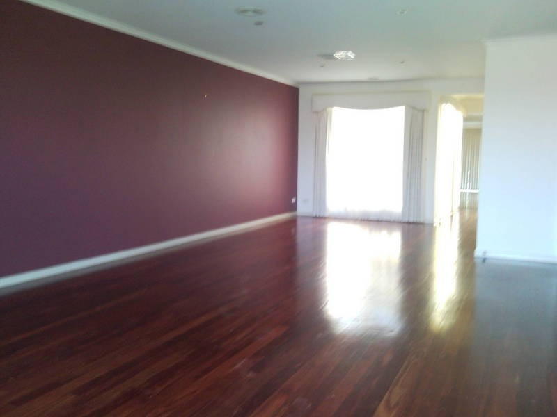 1/77 Allenby Road, Hillside VIC 3037