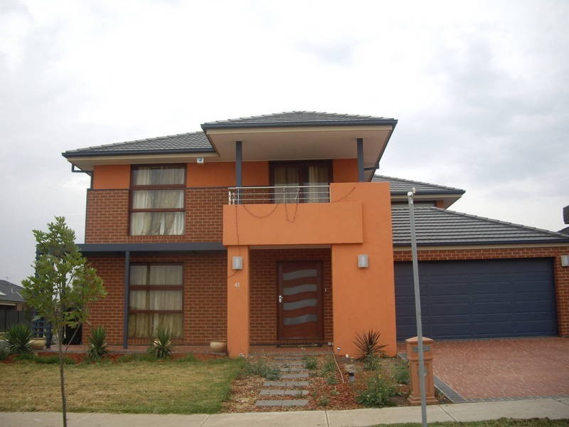 41 Domain Drive, Hillside VIC 3037