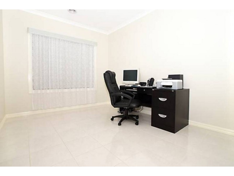 58 Barwon Street, Taylors Hill VIC 3037