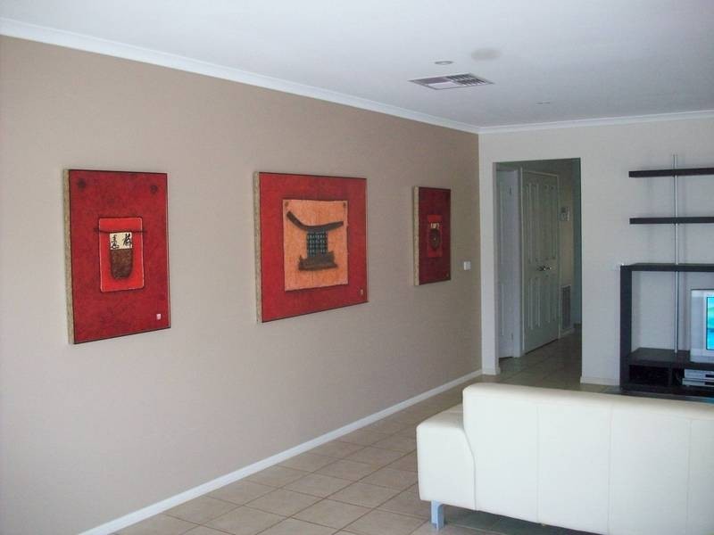 12 Pro Hart Way, Caroline Springs VIC 3023