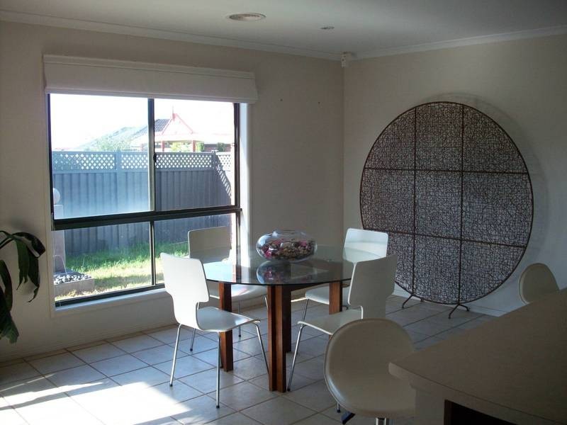 12 Pro Hart Way, Caroline Springs VIC 3023