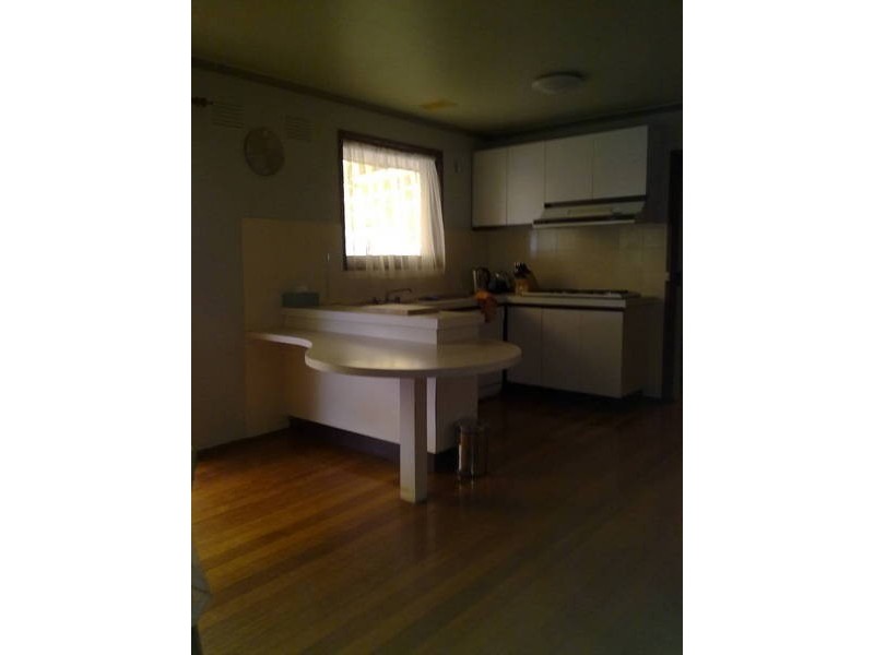 13 Sherbrooke Crescent, Taylors Lakes VIC 3038