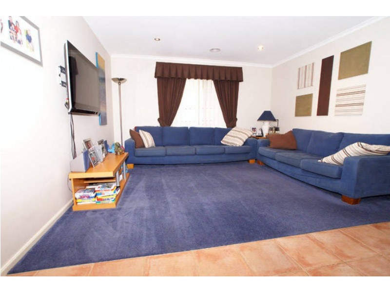 5 Eliza Court, Hillside VIC 3037