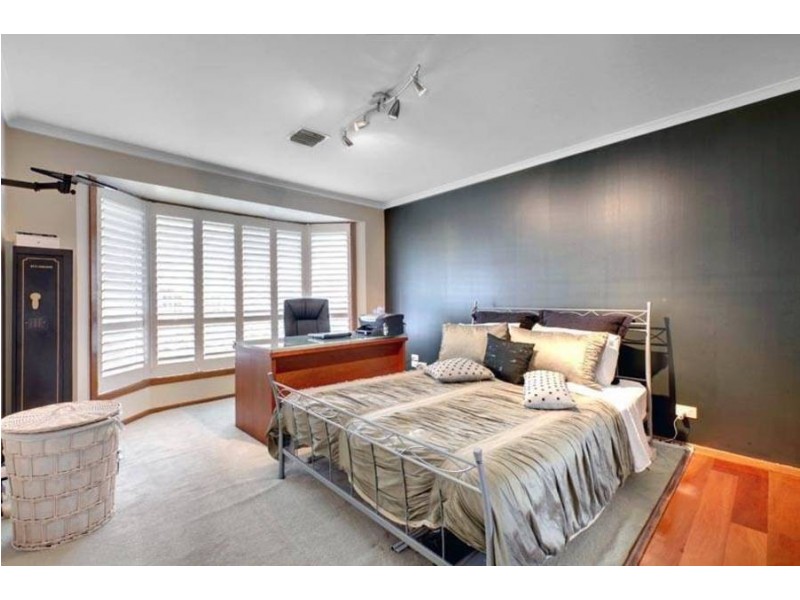 4 Karri Crescent, Hoppers Crossing VIC 3029