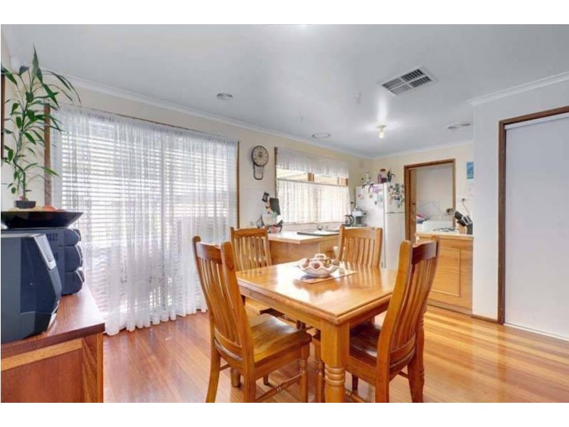 4 Hooker Road, Werribee VIC 3030