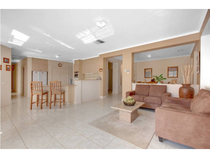 4 St Patricks Place, Tarneit VIC 3029