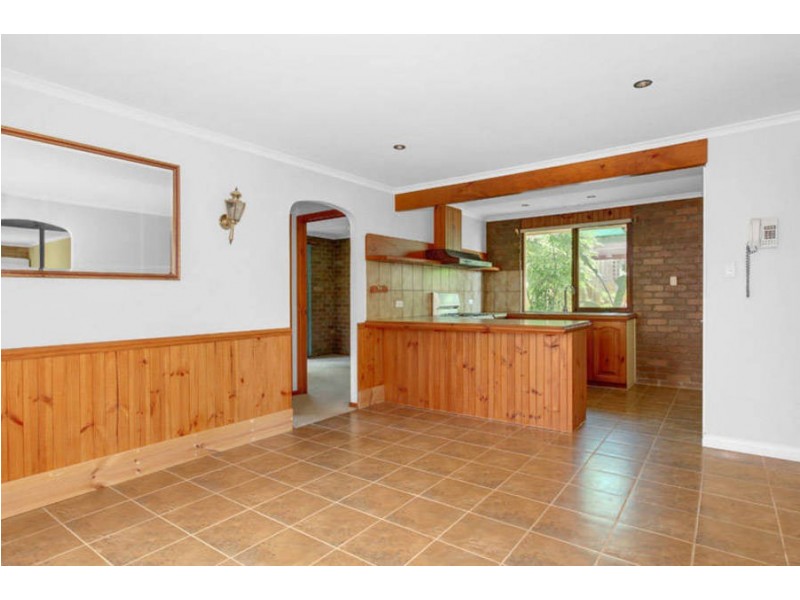 15 Raleigh Court, Werribee VIC 3030