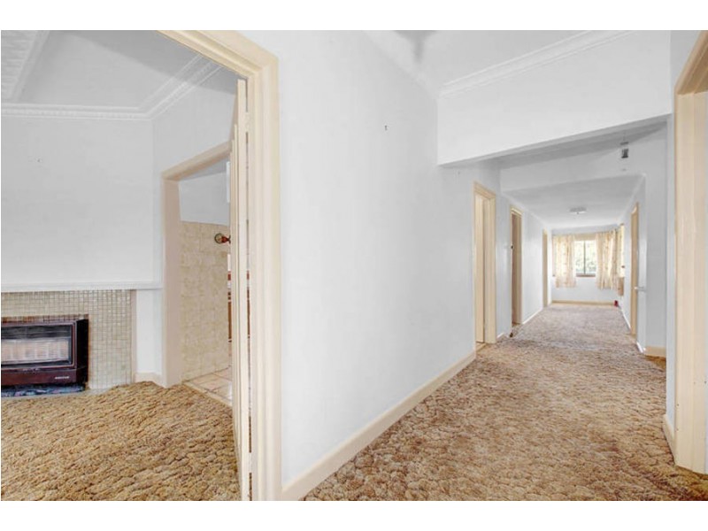 12 Ballan Road, Werribee VIC 3030