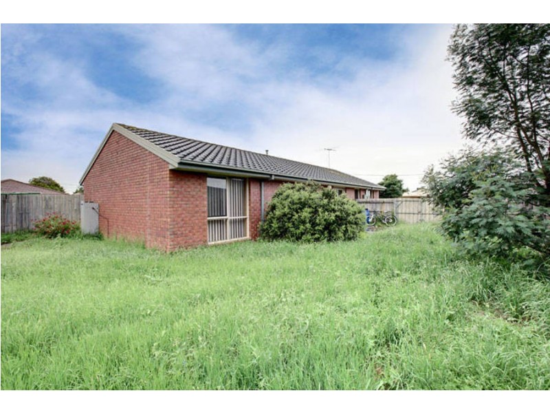 33 Coolabah Crescent, Hoppers Crossing VIC 3029