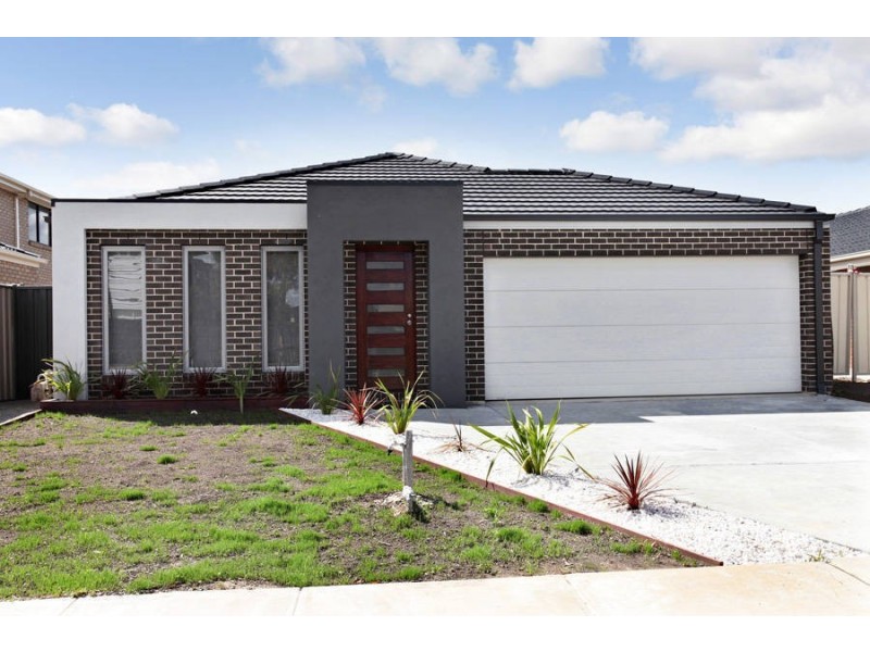 42 Bradman Drive, Tarneit VIC 3029