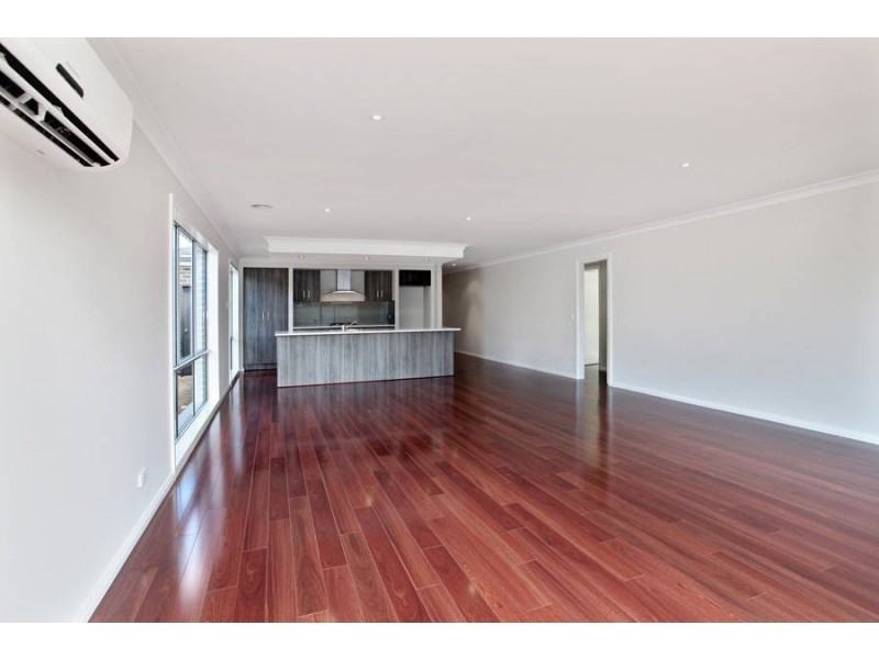 42 Bradman Drive, Tarneit VIC 3029