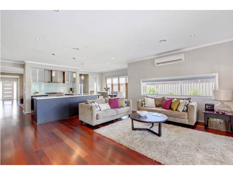 4 Yellow Gum Way, Wyndham Vale VIC 3024