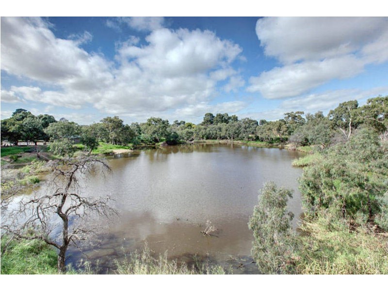 2 Pengelly Street, Werribee VIC 3030