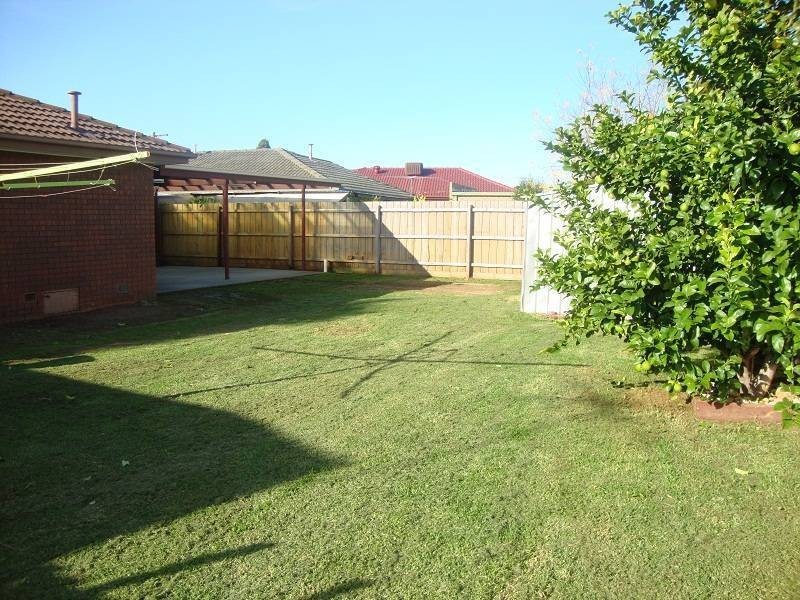 5 Wimmera Court, Werribee VIC 3030