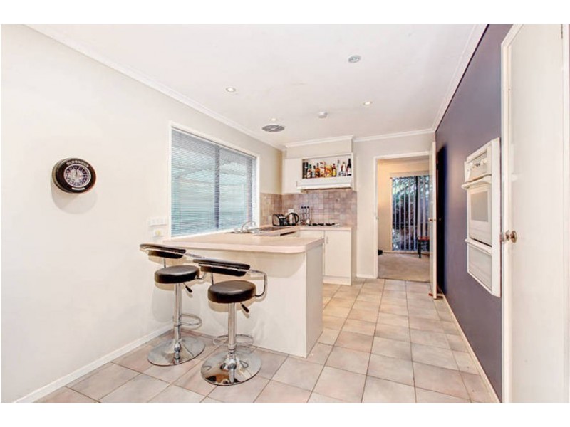 17 Golden Square Crescent, Hoppers Crossing VIC 3029