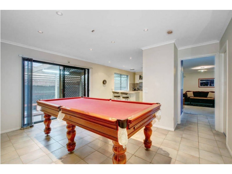 17 Golden Square Crescent, Hoppers Crossing VIC 3029