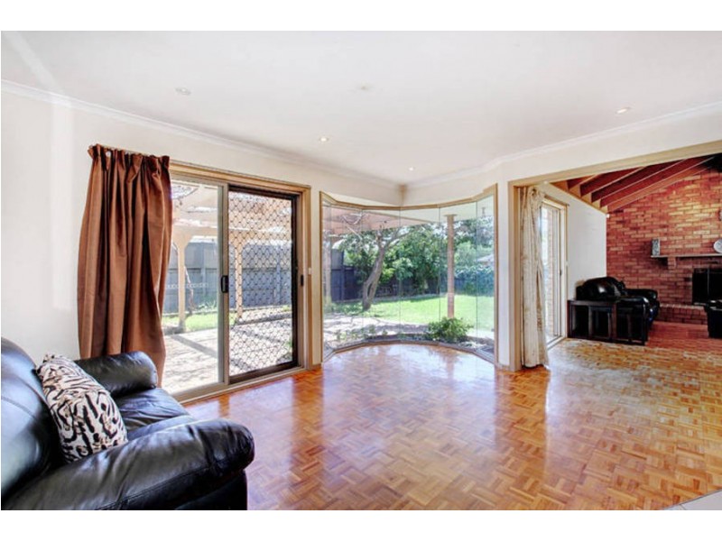 99 Bellbridge Drive, Hoppers Crossing VIC 3029