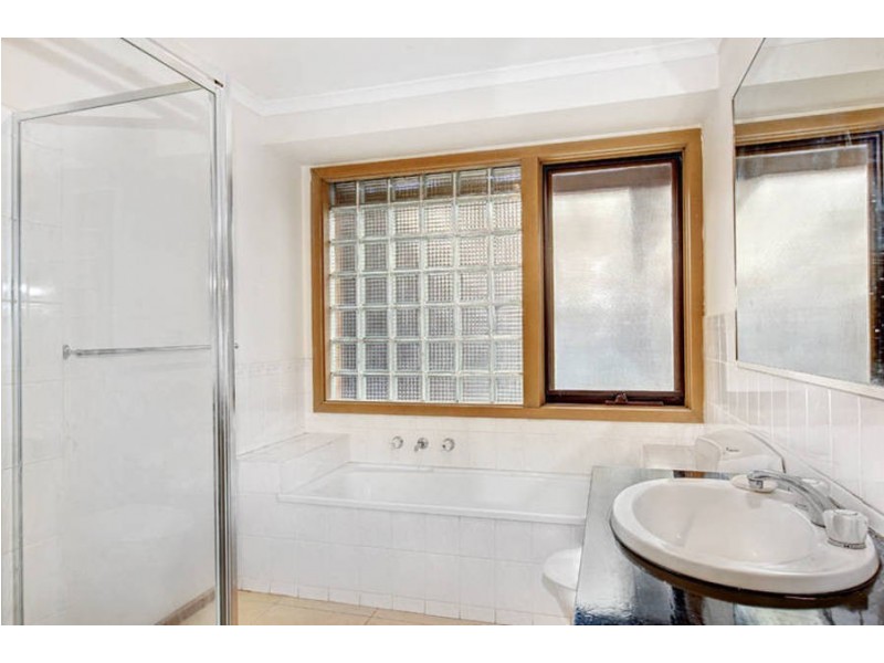 99 Bellbridge Drive, Hoppers Crossing VIC 3029