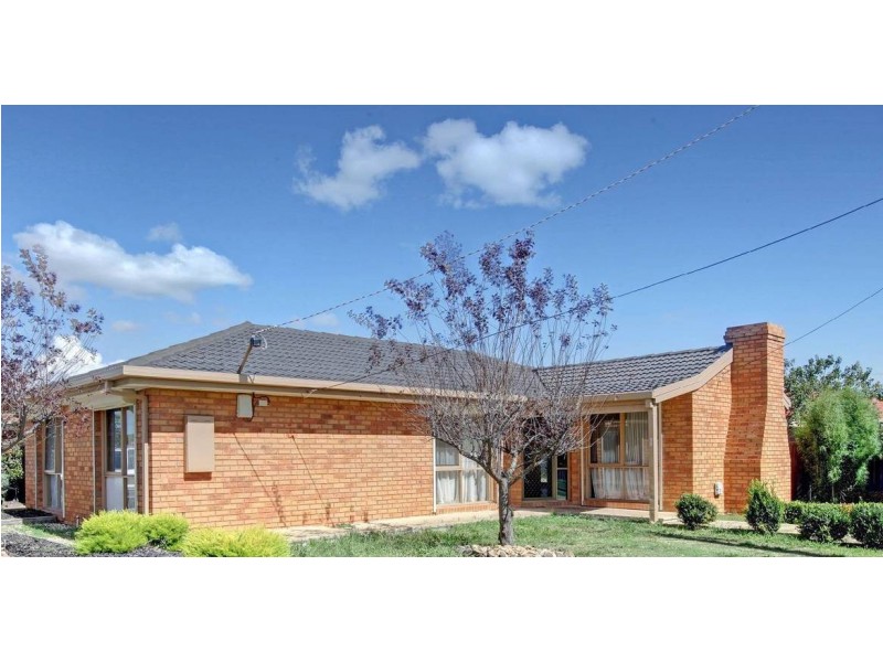 99 Bellbridge Drive, Hoppers Crossing VIC 3029