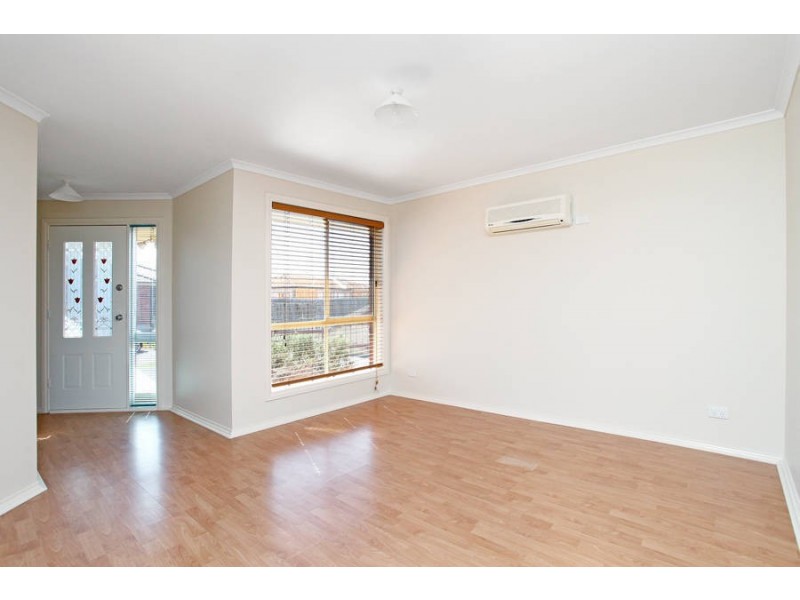 6 Wavish Court, Werribee VIC 3030