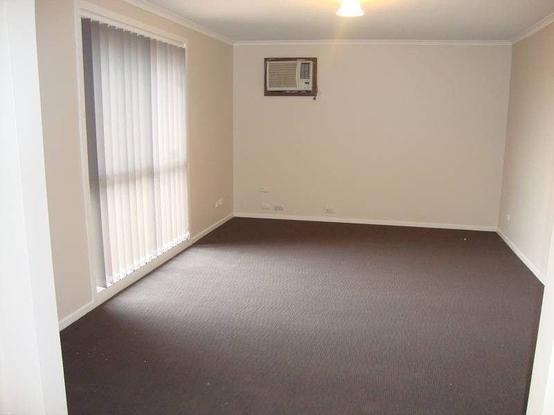 1/58 Oriole Drive, Werribee VIC 3030