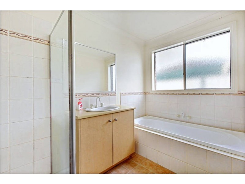 21 Albatross Avenue, Werribee VIC 3030