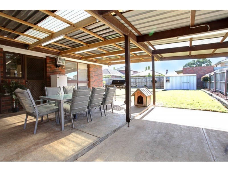 42 Russell Street, Werribee VIC 3030