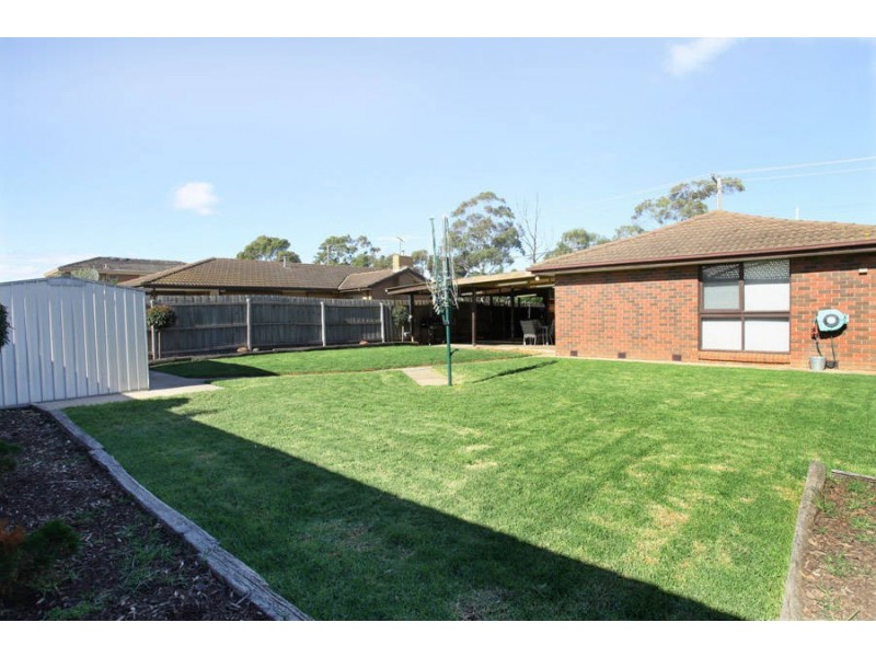 42 Russell Street, Werribee VIC 3030
