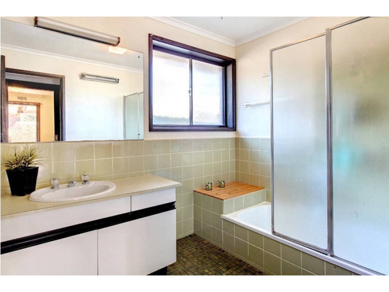 106 Feathertop Drive, Wyndham Vale VIC 3024