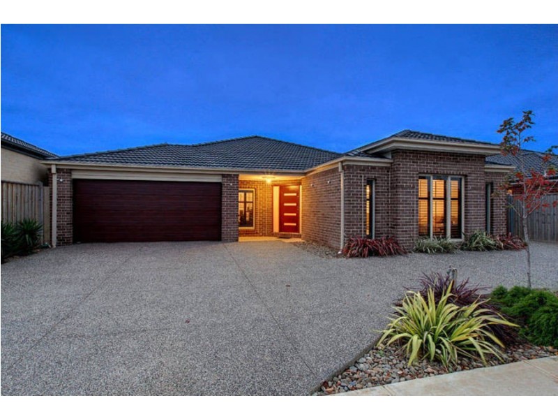 67 Rainbow Way, Tarneit VIC 3029